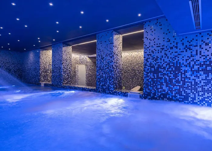 Hotel Indigo Albufeira By Ihg (Adults Only)